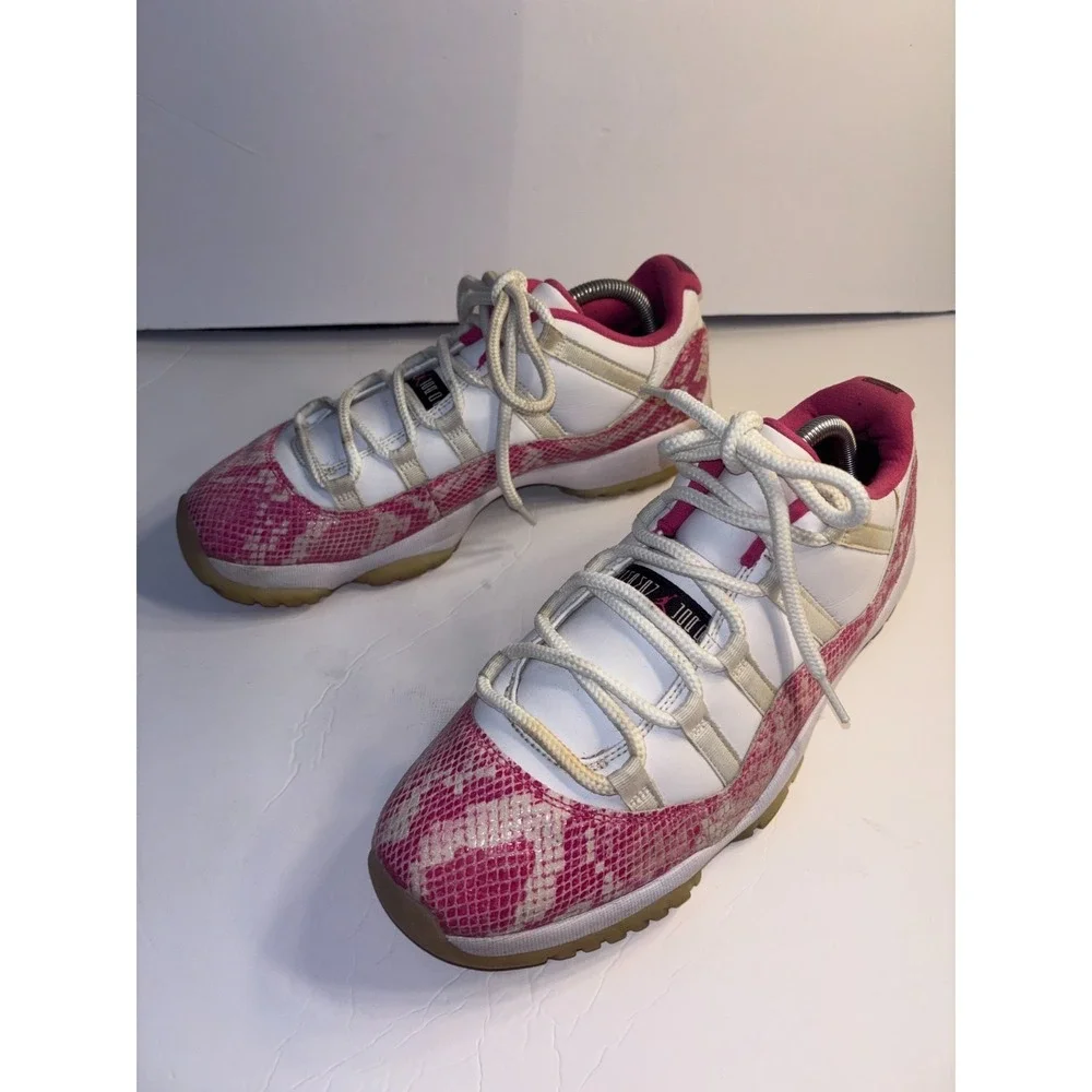 Jordan retro low
